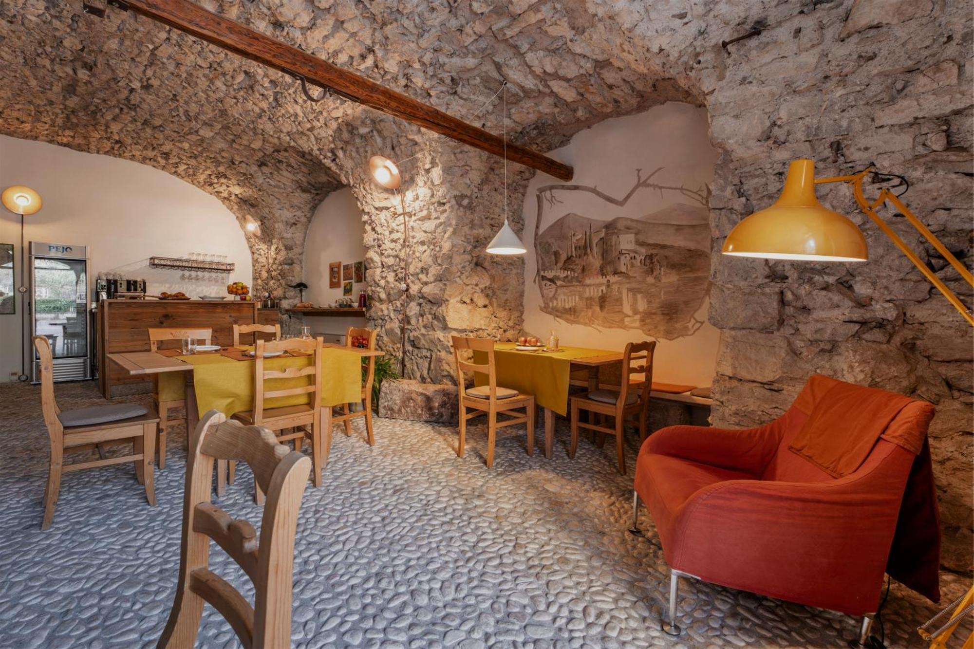 Pietra Rara Apartments Pietramurata Eksteriør bilde